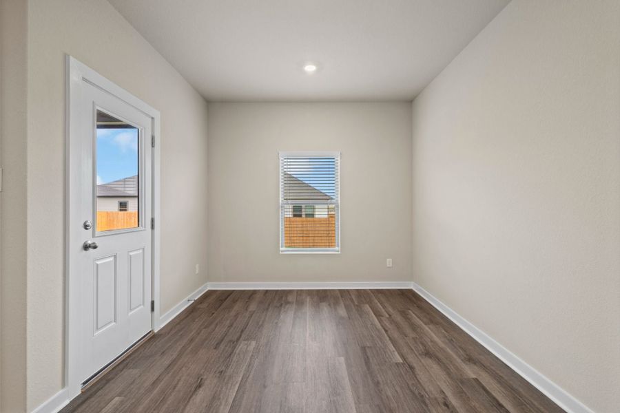 4br New Home in Jarrell, TX.  - Slide 5