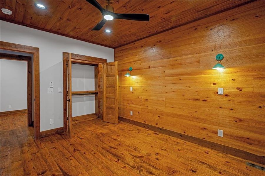 Spacious, unfurnished interior of a new home in , Mineral Bluff (Image 43). Spacious, unfurnished interior of a new home in , Mineral Bluff (Image 43).