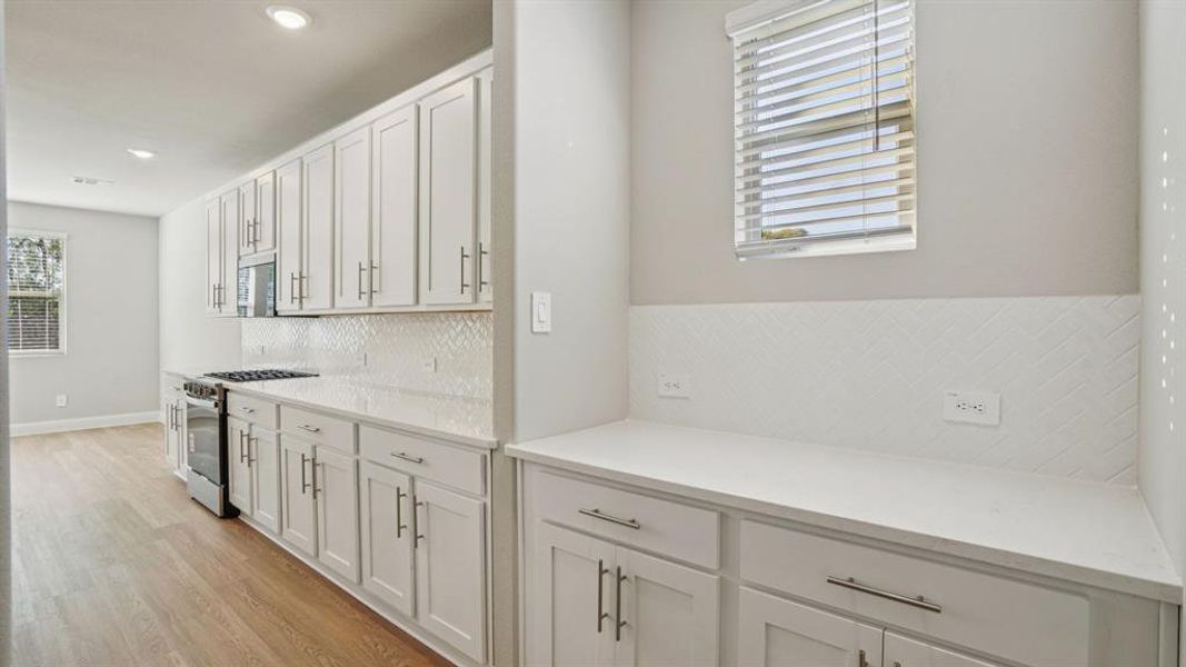 Photo is not of the actual home, but is an inspirational photo of builder’s model home and may depict options, furnishings, and/or decorator features that are not included.