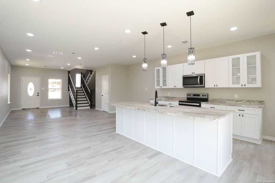Furnished interior view inside a new home in , Canyon Lake (Image 8).