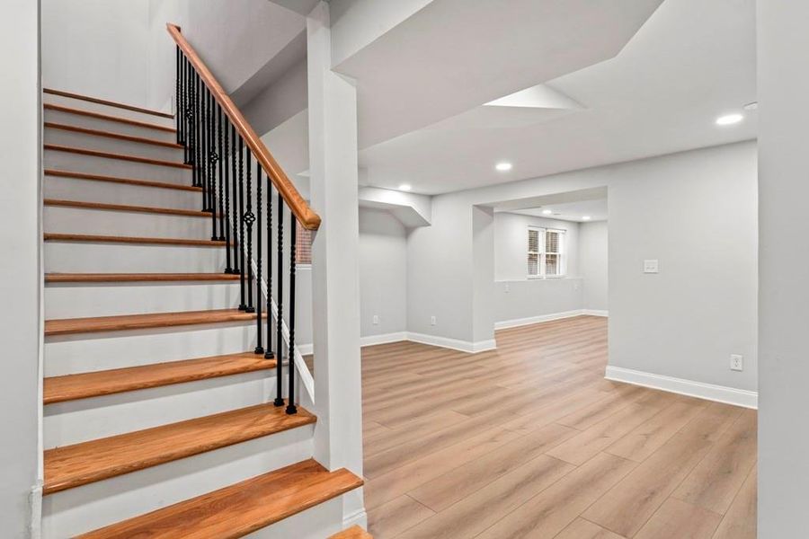 Spacious, unfurnished interior of a new home in , Atlanta (Image 34). Spacious, unfurnished interior of a new home in , Atlanta (Image 34).