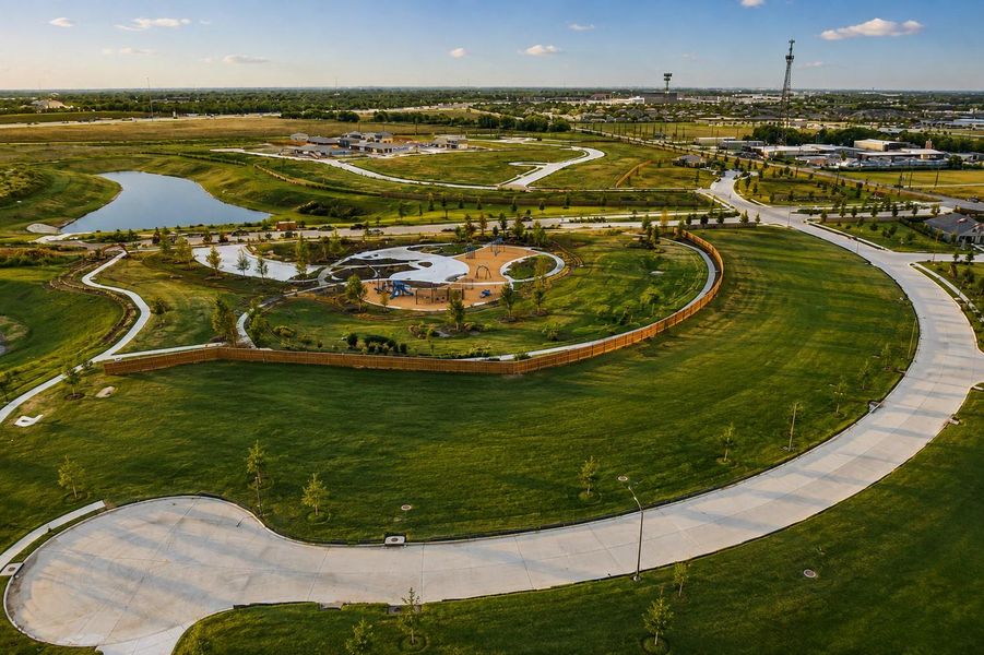 Community amenities in Hallimore Ranch, Rosenberg (Image 17).