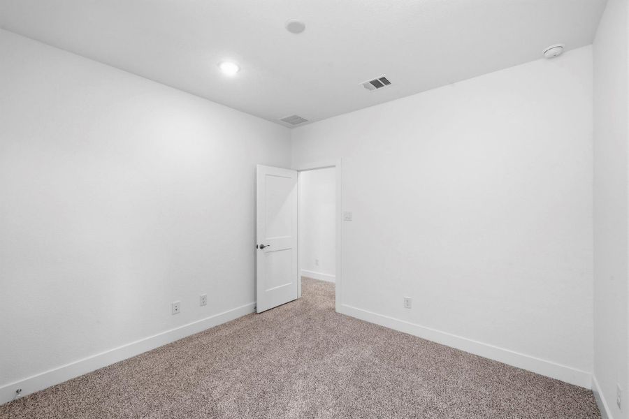 Spacious, unfurnished interior of a new home in Bridgeland, Cypress (Image 21).