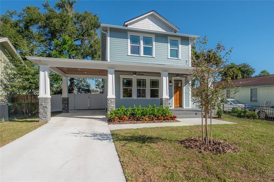 Exterior details and patio area of a home in , Tampa (Image 35). Exterior details and patio area of a home in , Tampa (Image 35).