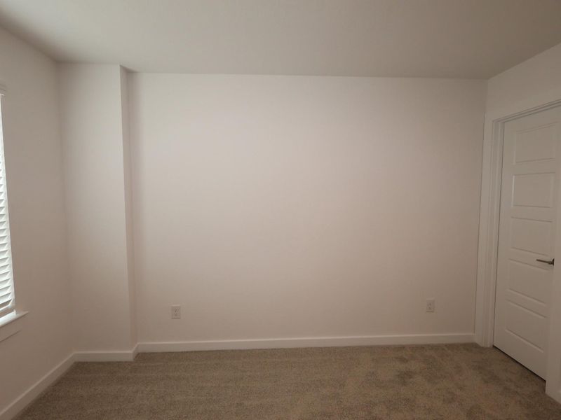 Spacious, unfurnished interior of a new home in Summerview, Fulshear (Image 26).