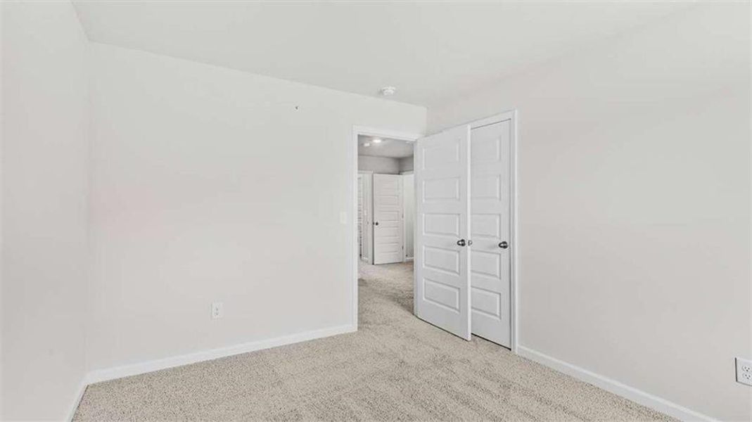 Spacious, unfurnished interior of a new home in Echo Glen, Stockbridge (Image 28).