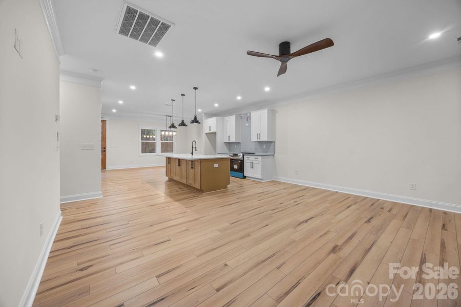 Spacious, unfurnished interior of a new home in , Cleveland (Image 18).