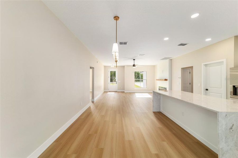 Spacious, unfurnished interior of a new home in , Ocala (Image 24).