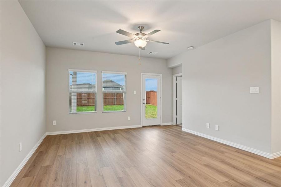 Photo is not of the actual home, but is an inspirational photo of builder’s model home and may depict options, furnishings, and/or decorator features that are not included.