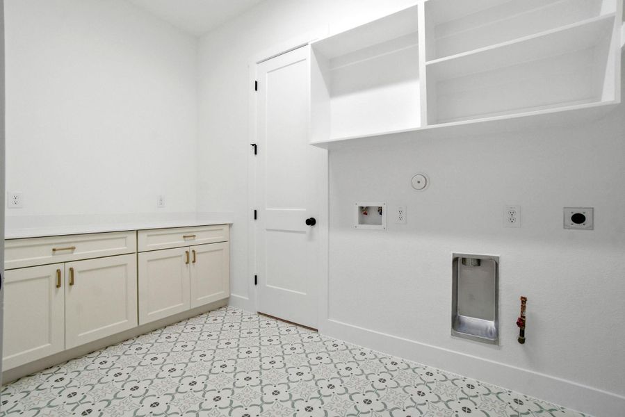 Furnished interior view inside a new home in , Montgomery (Image 7).