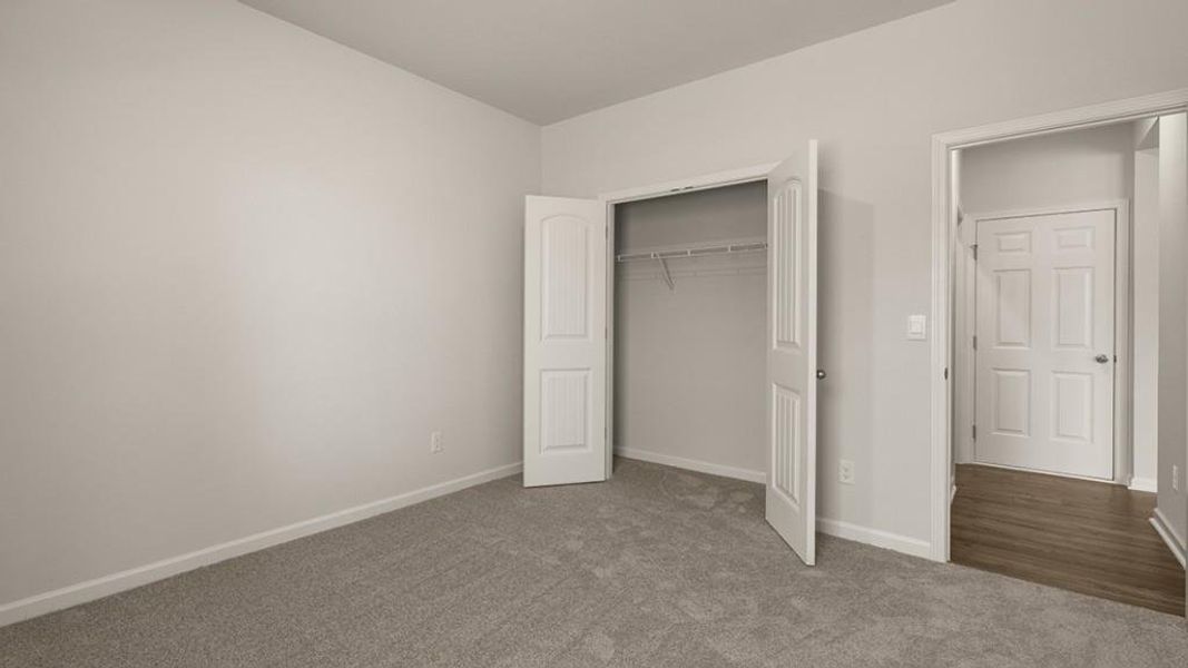 Spacious, unfurnished interior of a new home in , Union City (Image 25).