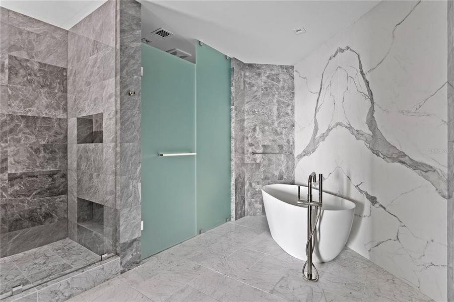 Furnished interior view inside a new home in , Tampa (Image 16).