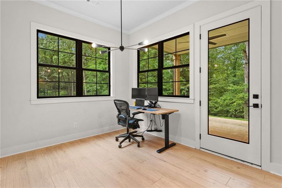 Image 33 of a home in .