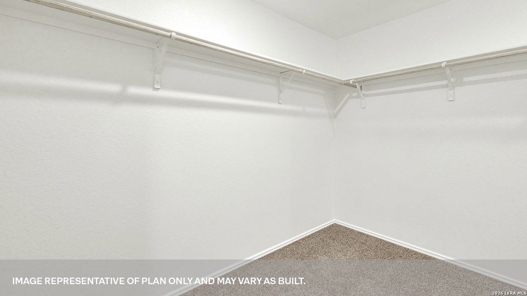 Spacious, unfurnished interior of a new home in Sunset Oaks, Maxwell (Image 10).