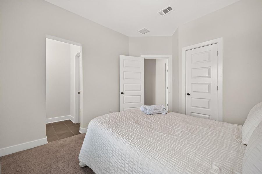 Furnished interior view inside a new home in , Brookshire (Image 31).