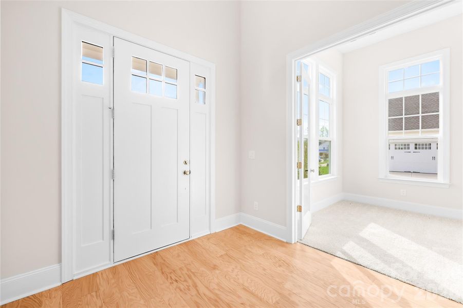 Spacious, unfurnished interior of a new home in Coventry Glen, Huntersville (Image 44).