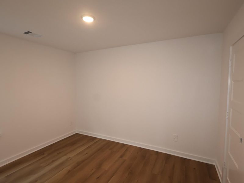 Spacious, unfurnished interior of a new home in Wildrye, Waller (Image 13).