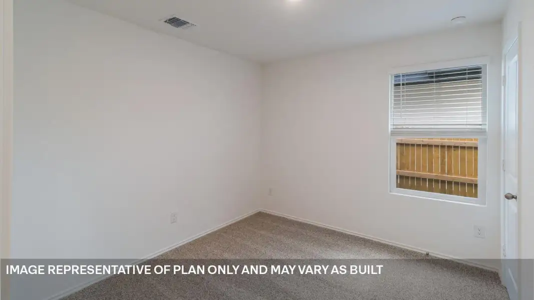 Spacious, unfurnished interior of a new home in Valverde, Bastrop (Image 10).