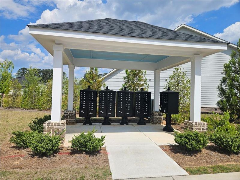 Community amenities in , Grayson (Image 18).