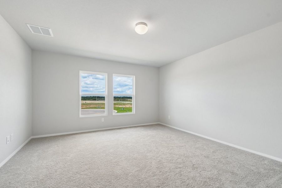 Spacious, unfurnished interior of a new home in Cascade, Liberty Hill (Image 12).