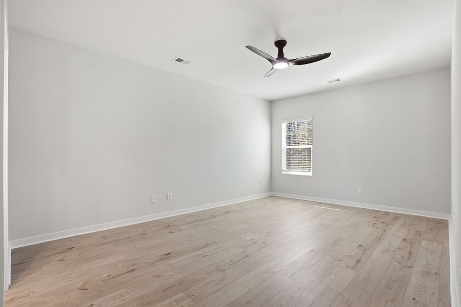 2,860sf New Home in McDonough, GA.  - Slide 18