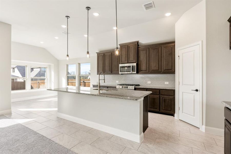 Furnished interior view inside a new home in Eagle Glen 50, Alvarado (Image 15).