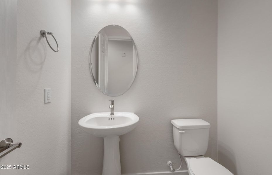 Powder Room Powder Room