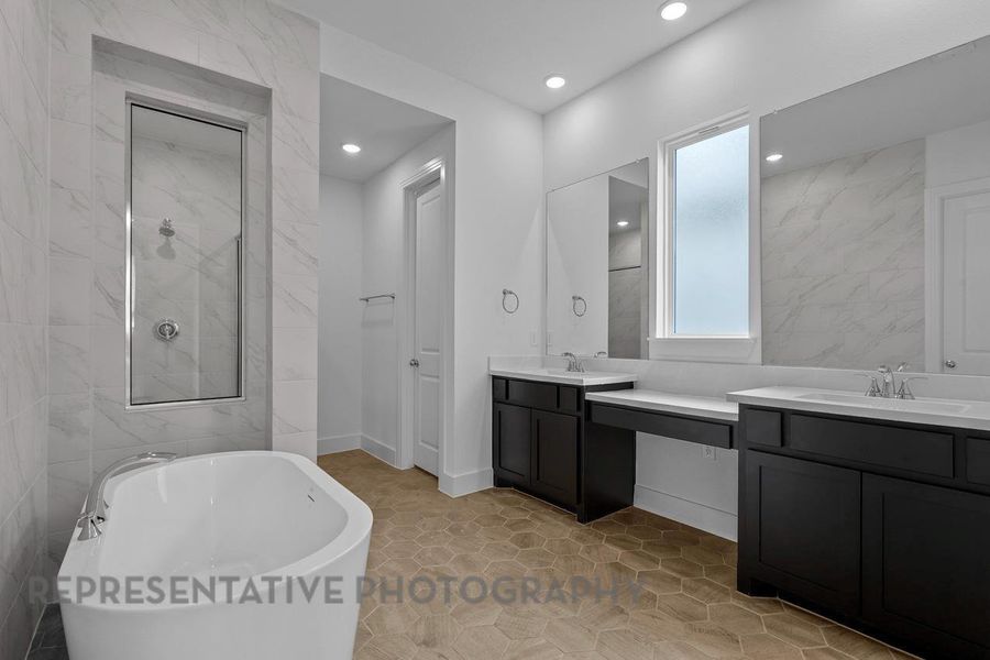 Furnished interior view inside a new home in Riceland, Mont Belvieu (Image 10).