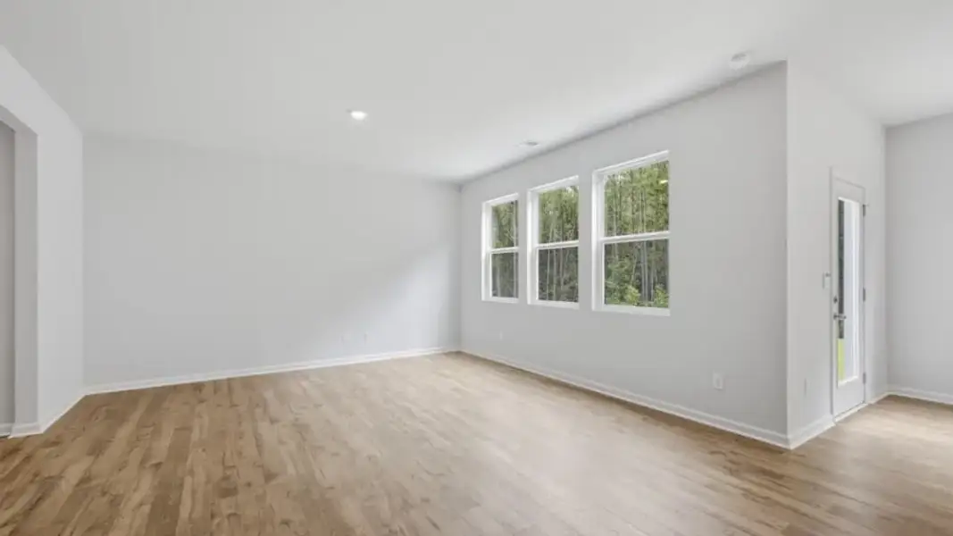 Spacious, unfurnished interior of a new home in Oaks at Cedar Grove, Fairburn (Image 24). Spacious, unfurnished interior of a new home in Oaks at Cedar Grove, Fairburn (Image 24).