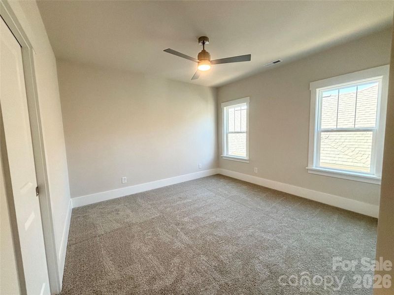 Spacious, unfurnished interior of a new home in Cumberland, Concord (Image 28).