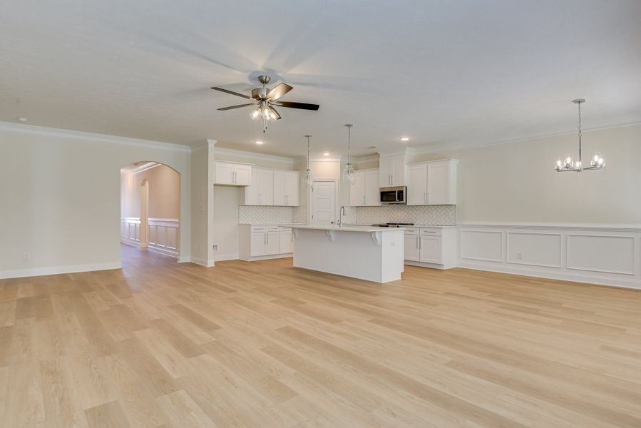 Spacious, unfurnished interior of a new home in The Sanctuary, Aiken (Image 14). Spacious, unfurnished interior of a new home in The Sanctuary, Aiken (Image 14).