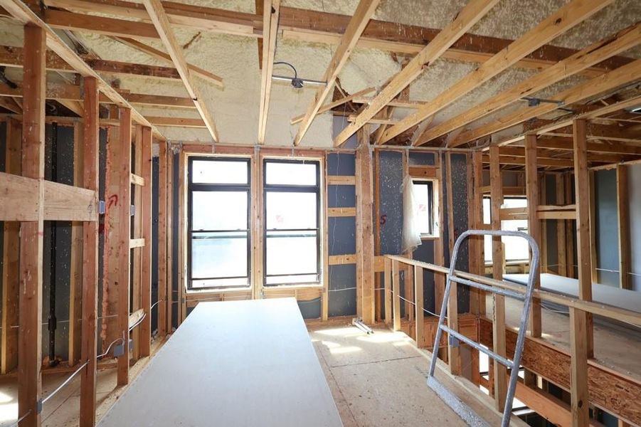 Spacious, unfurnished interior of a new home in Kresston, Magnolia (Image 16).