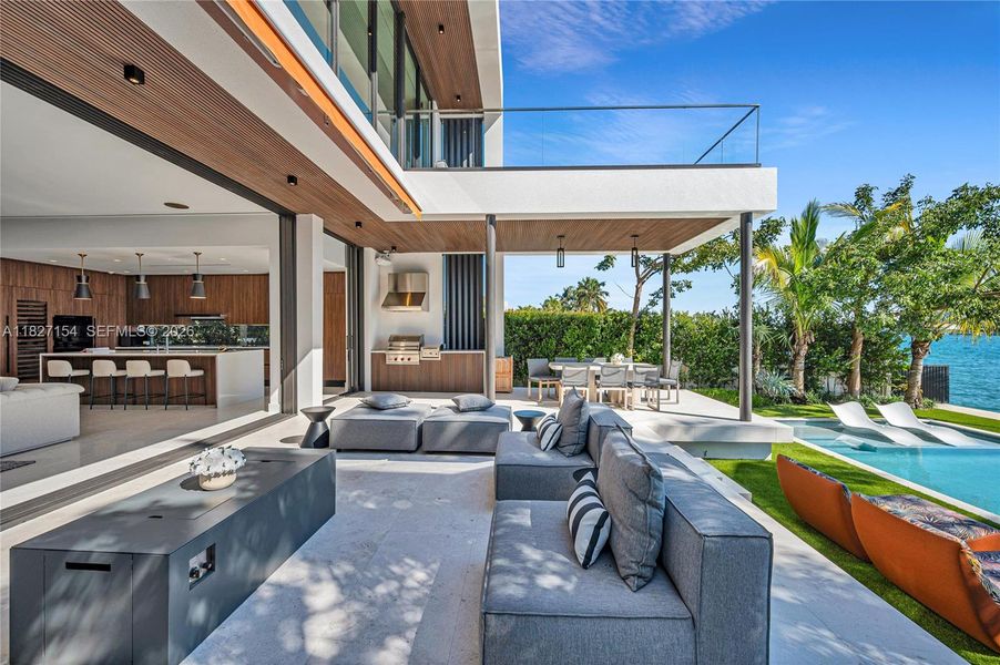 Image 42 of a home in .