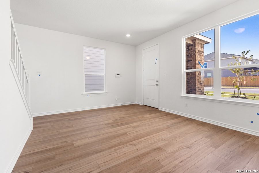 Spacious, unfurnished interior of a new home in Knox Ridge, Converse (Image 22).