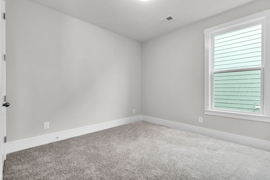 Spacious, unfurnished interior of a new home in Homecoming, Ravenel (Image 19).