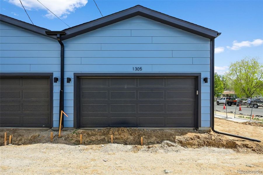 Front exterior of a new home in , Aurora, CO, highlighting curb appeal (Image 23).