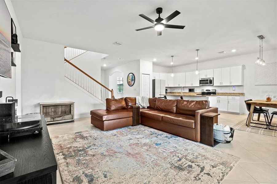 Furnished interior view inside a new home in , Port Charlotte (Image 30).