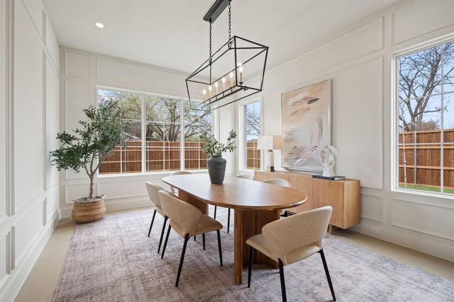 Furnished interior view inside a new home in , Dallas (Image 29). Furnished interior view inside a new home in , Dallas (Image 29).