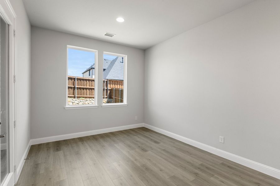 Representative unfurnished interior of a home built from the Henry- 70ft Home Site by Rockwell Homes in Nelson Lake Estates, Rockwall (Image 67). Representative unfurnished interior of a home built from the Henry- 70ft Home Site by Rockwell Homes in Nelson Lake Estates, Rockwall (Image 67).