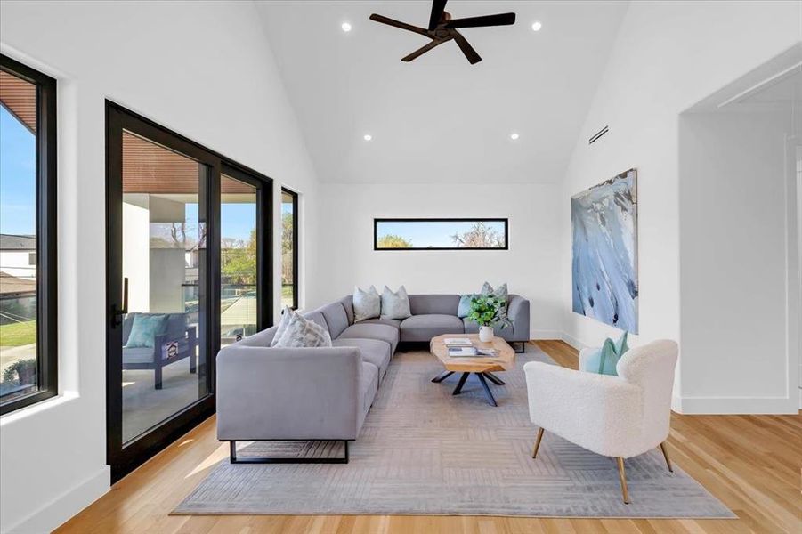 Furnished interior view inside a new home in , Dallas (Image 30).