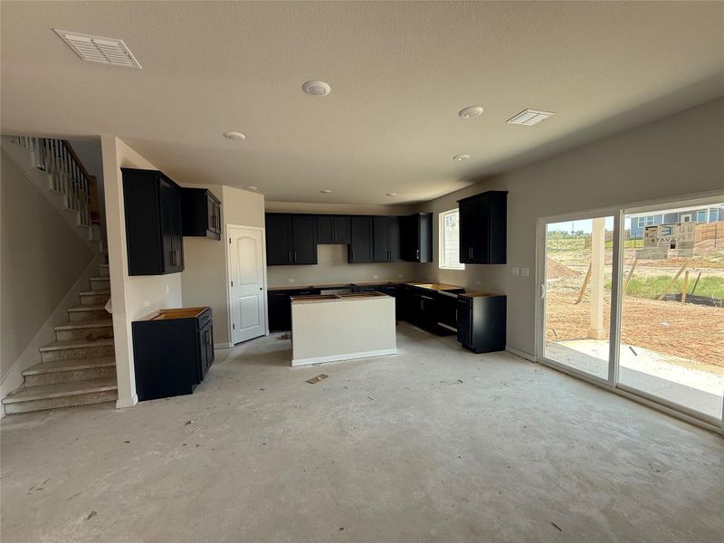 Spacious, unfurnished interior of a new home in Cannon Ranch 45s, Dripping Springs (Image 24). Spacious, unfurnished interior of a new home in Cannon Ranch 45s, Dripping Springs (Image 24).