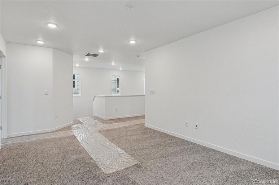 Spacious, unfurnished interior of a new home in The Summit at Meridian, Englewood (Image 17).