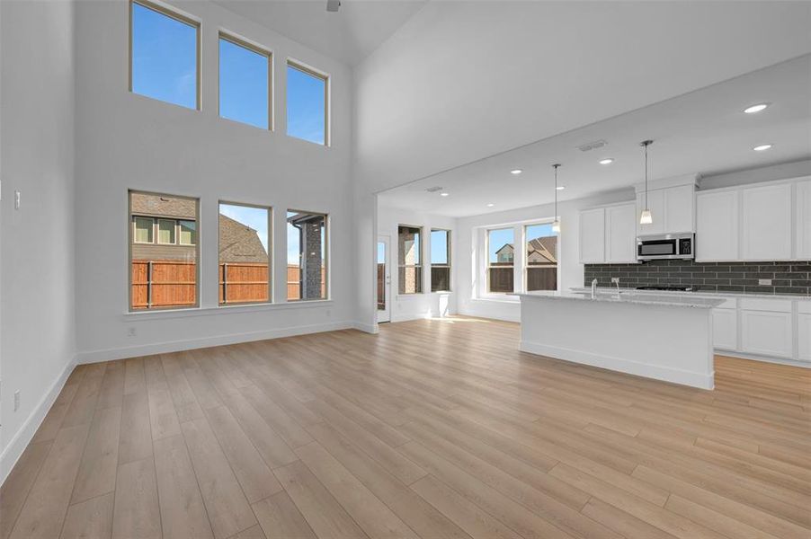 Spacious, unfurnished interior of a new home in Lily Creek at Sutton Fields, Aubrey (Image 39). Spacious, unfurnished interior of a new home in Lily Creek at Sutton Fields, Aubrey (Image 39).