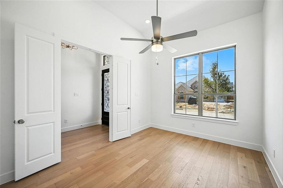 4317Clydesdale215C020 4317Clydesdale215C020