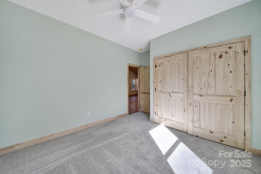 Spacious, unfurnished interior of a new home in , Lancaster (Image 10).