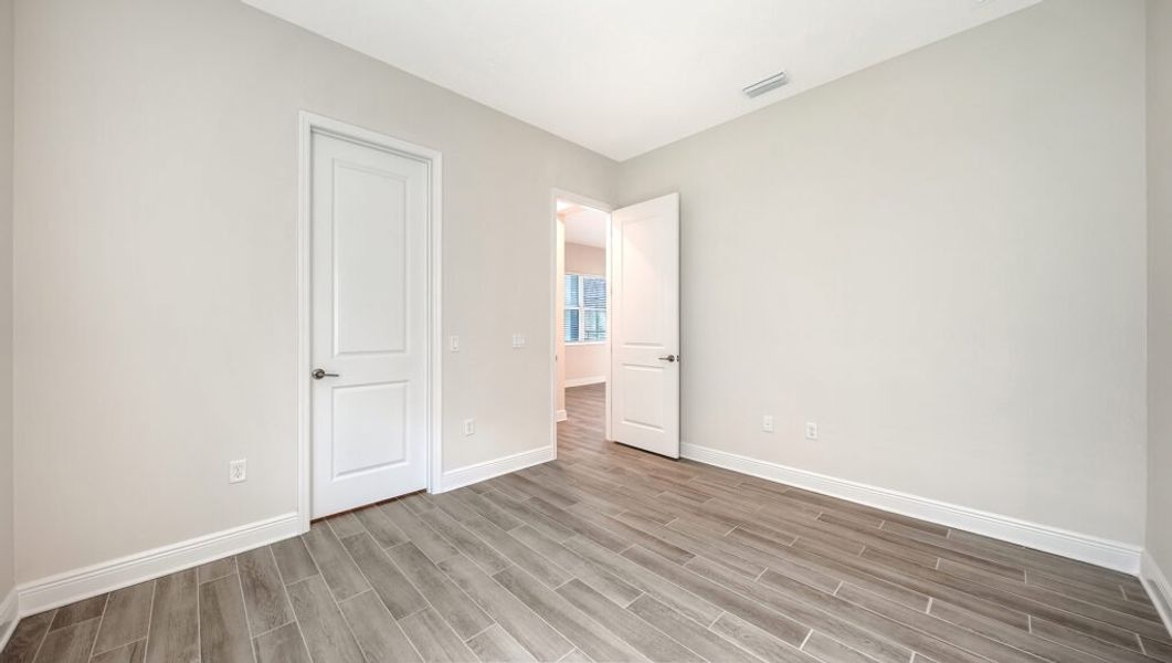 Spacious, unfurnished interior of a new home in Canoe Creek, Parrish (Image 55). Spacious, unfurnished interior of a new home in Canoe Creek, Parrish (Image 55).