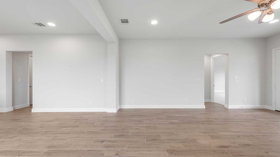Spacious, unfurnished interior of a new home in Meraki, Forney (Image 21). Spacious, unfurnished interior of a new home in Meraki, Forney (Image 21).