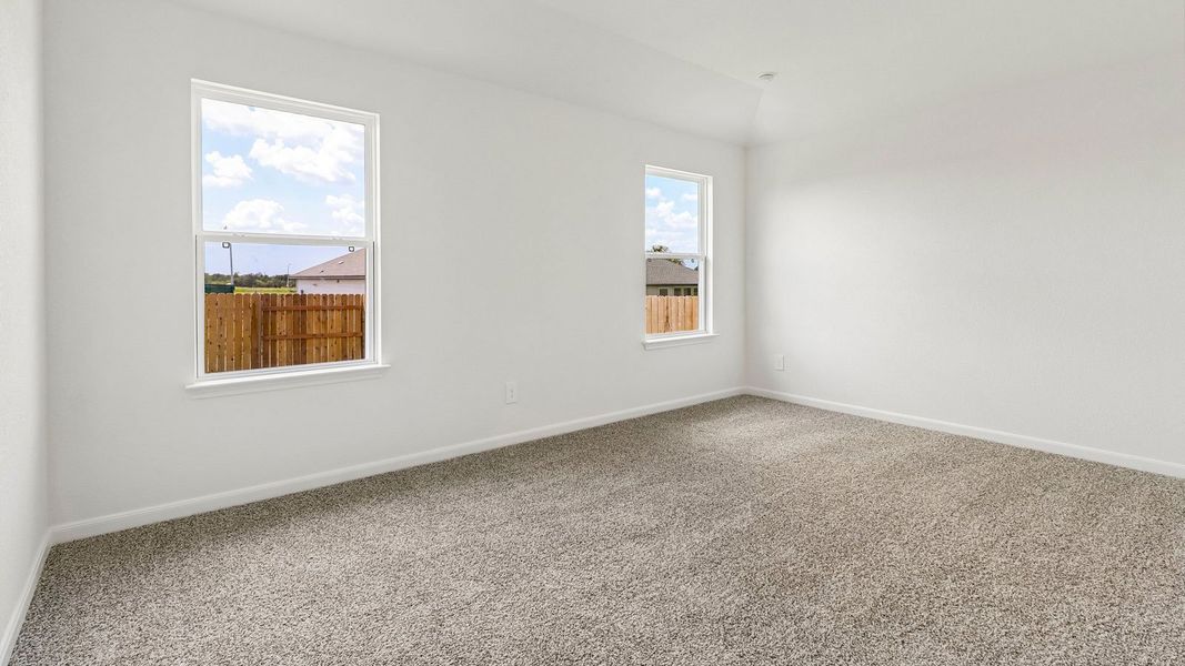 Spacious, unfurnished interior of a new home in Briarwood, Elgin (Image 23).