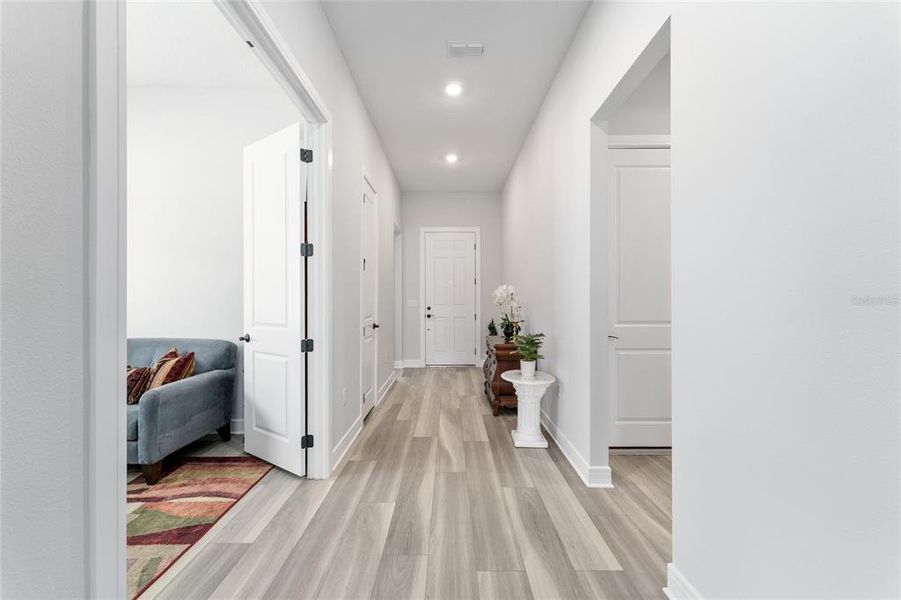 Image 39 of a home in Del Webb Stone Creek. Image 39 of a home in Del Webb Stone Creek.