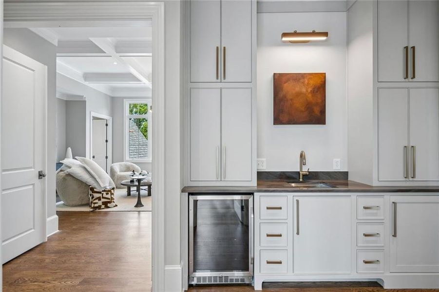 Furnished interior view inside a new home in , Atlanta (Image 31).